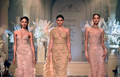 இந்தியா ஆடை அலங்கார அணிவகுப்பு 2024 - புகைப்படங்கள்